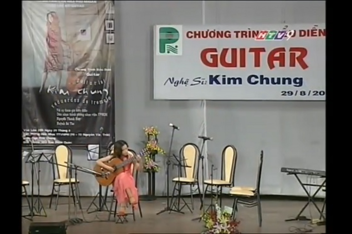 Nữ guitar cổ điển số 1 Việt Nam || Recuerdos de la Alhambra